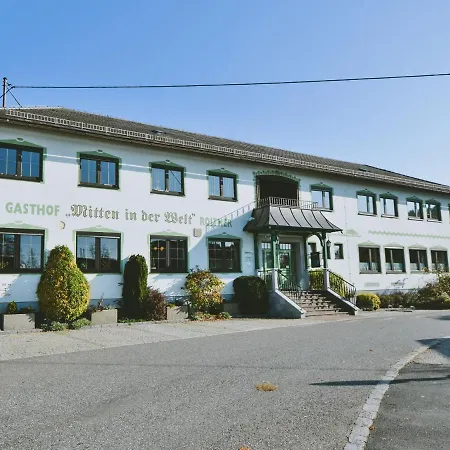 Hotel Mitten In Der Welt - Gh Roither 3*