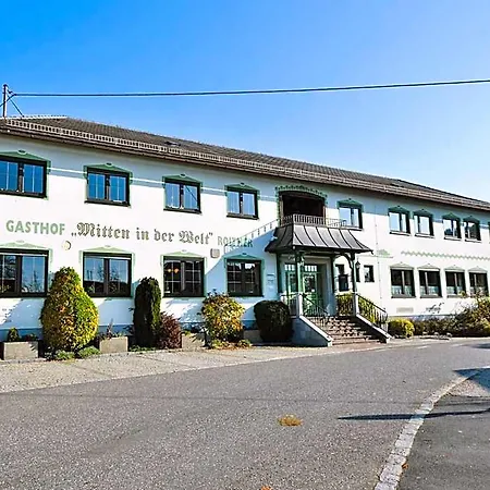 Mitten In Der Welt - Gh Roither Hotel 3*