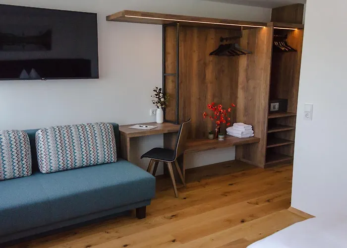 Hotel Mitten In Der Welt - Gh Roither