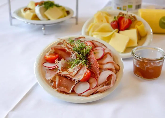 Mitten In Der Welt - Gh Roither Hotel